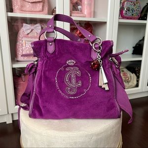 BNWT never used in excellent condition purple mini daydreamer juicy couture bag